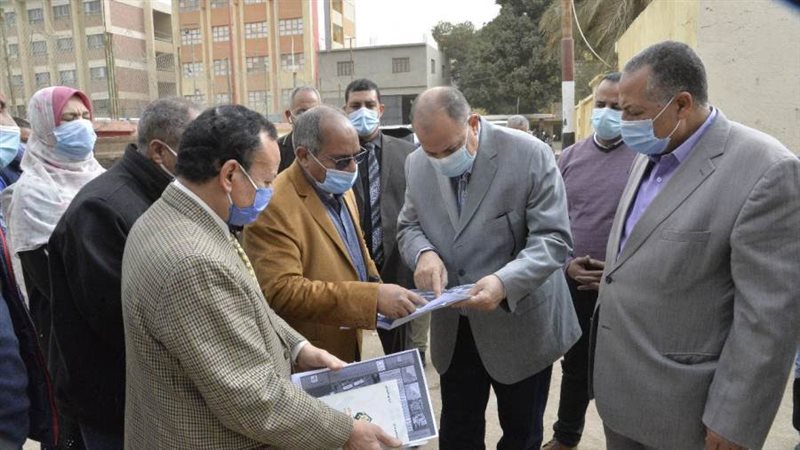 محافظ أسيوط يتفقد