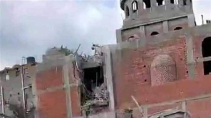 انهيار المئذنة