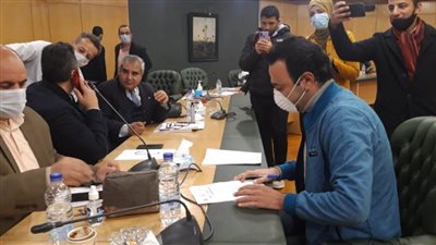 عمرو بدر يترشح على عضوية مجلس الصحفيين