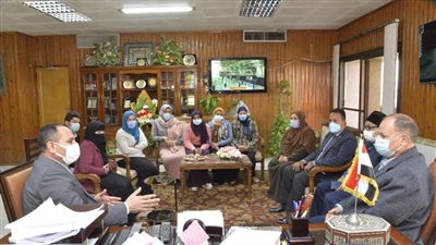 محافظ أسيوط: حل مشكلة انتداب 270 ممرضا وممرضة 