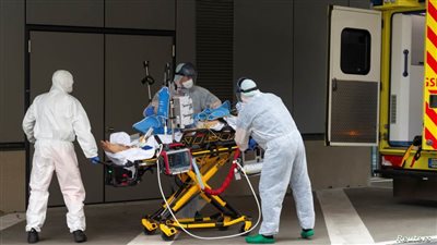 إيطاليا: 353 وفاة وأكثر من 15 ألف إصابة بفيروس 