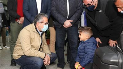 وفد سياحي يشيد بخدمات مطار الغردقة