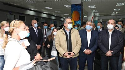  وفد سياحي تشيكي يشيد بالخدمات بمطار الغردقة 