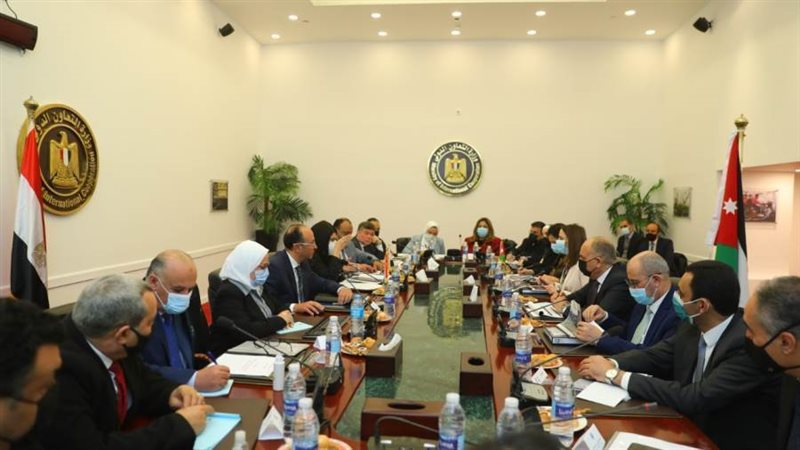 وزيرة التعاون الدولى