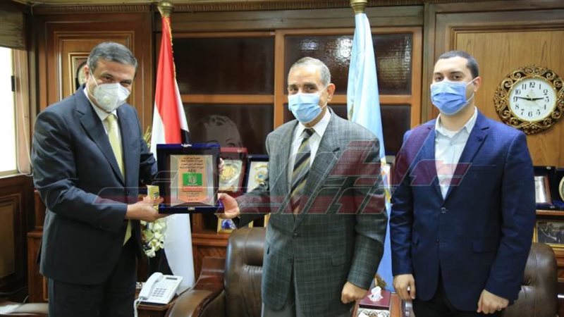 محافظ كفرالشيخ