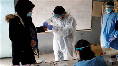 إغلاق عدة معابر بين إيران والعراق لمنع تفشي السلالة المتحورة لكورونا