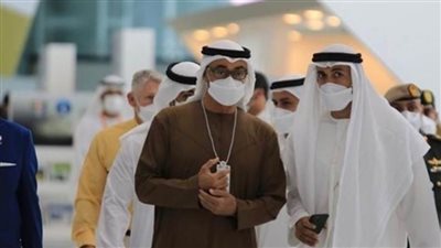 ولي عهد أبوظبي يتفقد الأجنحة الوطنية والدولية المشاركة في معرض 