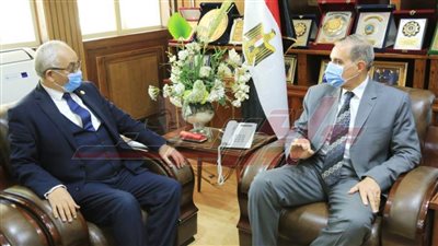 محافظ كفر الشيخ يستقبل نائب وزير التربية والتعليم 