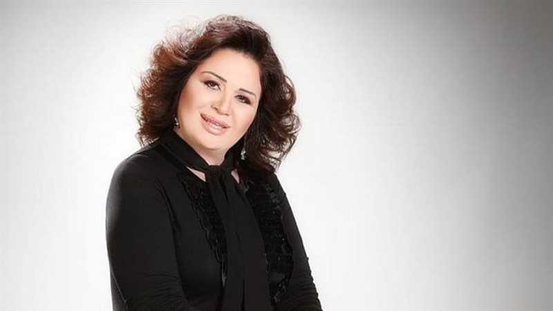 الفنانة إلهام شاهين