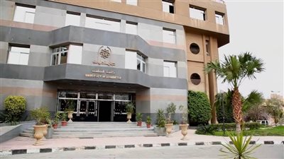جامعة حلوان تنظم دورة إعداد معلم اللغة العربية 