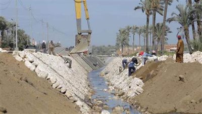 محافظ دمياط تتفقد 6 سيارات كسح مياه بتكلفة 2.8 مليون جنيه وتطوير سوق شطا