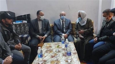 محافظ بني سويف يعزى في  الشهيد مُجنًد محمد حسين محمد