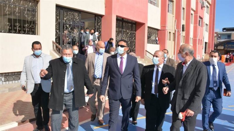 افتتاح المدارس