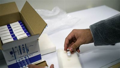 الصحة الروسية تخفض سعر بيع لقاح 