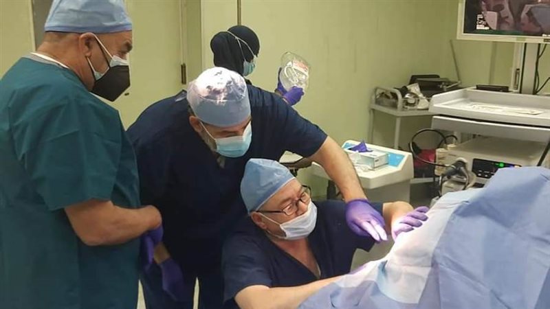 العمل داخل وحد مناظير