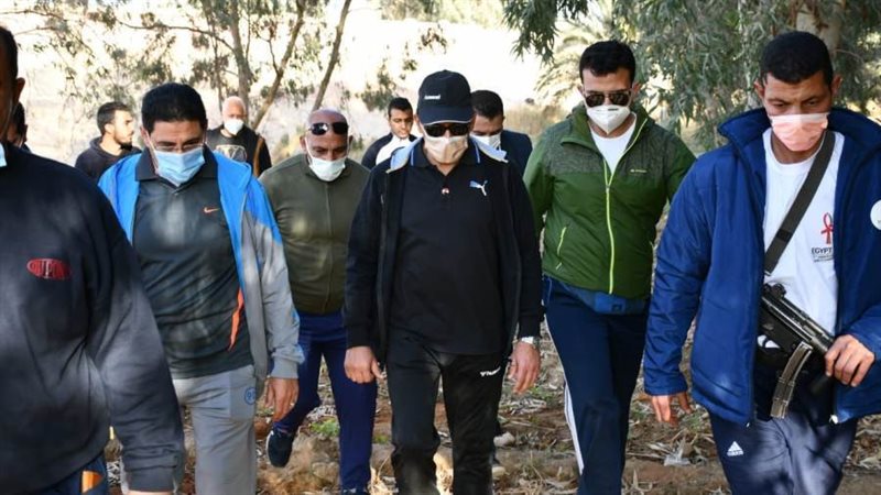 وزير الرياضة فى الواحات