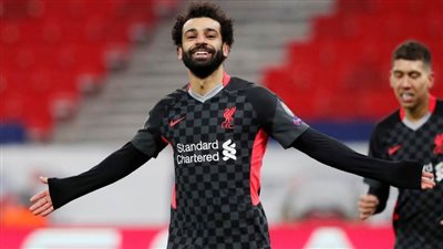 محمد صلاح يؤسس شركة للاستثمار العقاري 
