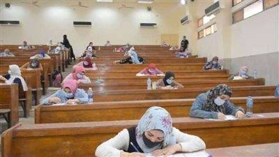انطلاق امتحانات الفصل الدراسي الأول بعدد من الجامعات وسط إجراءات احترازية