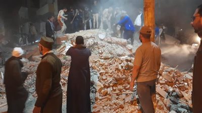 محافظ أسيوط: إنقاذ 10 أشخاص وانتشال 3 جثث بمنزل الفتح المنهار