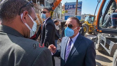 محافظ الإسكندرية: نقل الباعة من الهانوفيل ضمن مخطط القضاء على الأسواق العشوائية