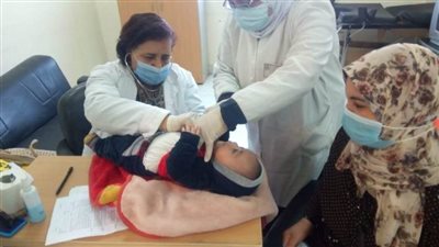 الكشف على 1600 مريض فى قافلة طبية متعددة التخصصات بأبوحمص