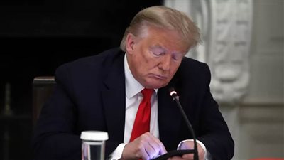 ترامب: الولايات المتحدة لم تعد قوة عظمى في مجال الطاقة وتعتمد على النفط الروسي