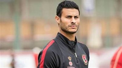 محمد الشناوي يغيب عن مران الأهلي.. وتدريبات استشفائية للاعبين