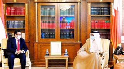 وزير الخارجية البحريني يلتقي بنظيره اليمني