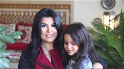 هيئة إنقاذ الطفولة تستعين بمنى الشاذلي للتوعية بأهمية القراءة للأطفال.. (فيديو)