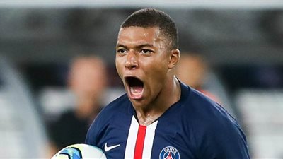 مدرب باريس سان جيرمان: مبابي خليفة ميسي ورونالدو