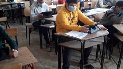 انتظام سير امتحانات الفصل الدراسي الأول بمدارس البحيرة