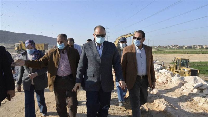 محافظ أسيوط يتفقد