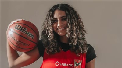 من هي نادين السلعاوي.. صاحبة القاضية ممكن في السلة؟ 