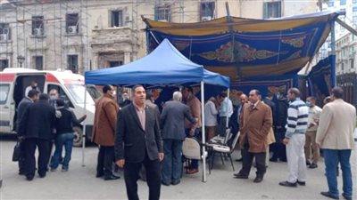 بدء حملة التبرع بالدم بمحكمة المنشية وإقبال كبير من المحامين