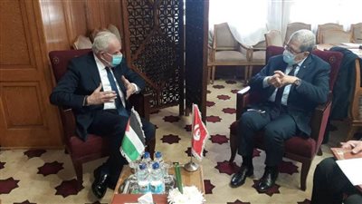 وزير خارجية فلسطين يبحث مع نظيره الأردني واللبناني الأوضاع الفلسطينية