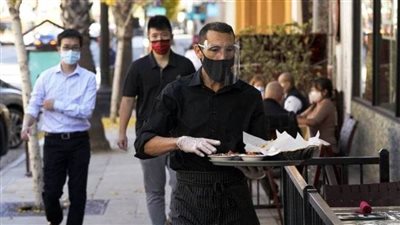 تباطؤ نمو قطاع الخدمات الأمريكي بشكل حاد في فبراير