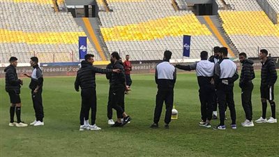 الزمالك يخوض المران الأول بتونس على الملعب الفرعي برادس 