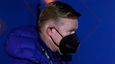 رونالد كومان يتحدث عن مستقبله مع برشلونة