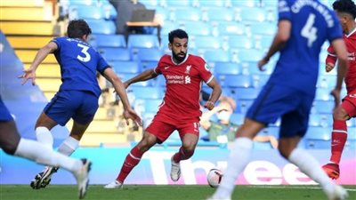 «صلاح» على رأس التشكيل المتوقع للريدز.. و«جيرو» جاهز لتمثيل البلوز