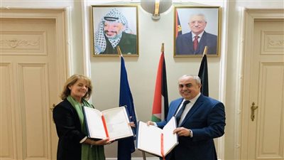 فلسطين توقع اتفاقية شراكة مع الاتحاد الأوروبي