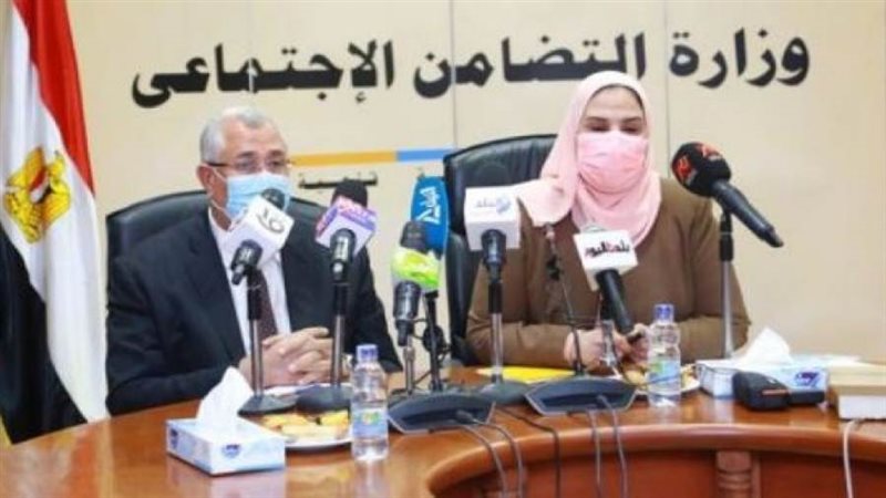 وزيرا الزراعة والتضامن