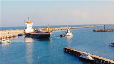 تصدير 6 آلاف طن أسمنت سيناء من ميناء العريش للمغرب بعد توقف 8 سنوات