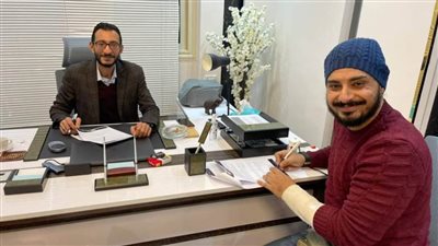 إسلام حافظ يوقع رسمياً لـ