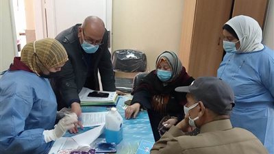 توزيع أول دفعة من لقاح كورونا بشمال سيناء