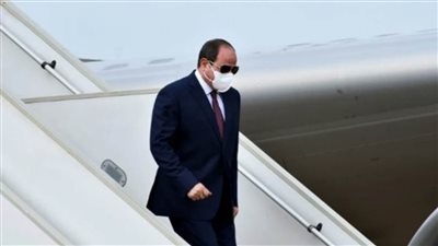 الرئيس السيسي يصل إلى السودان