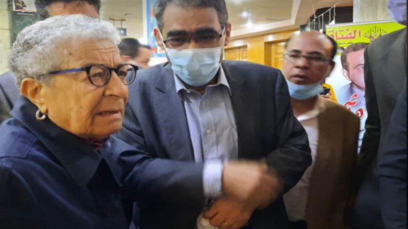 ضياء رشوان يسجل بالحضور