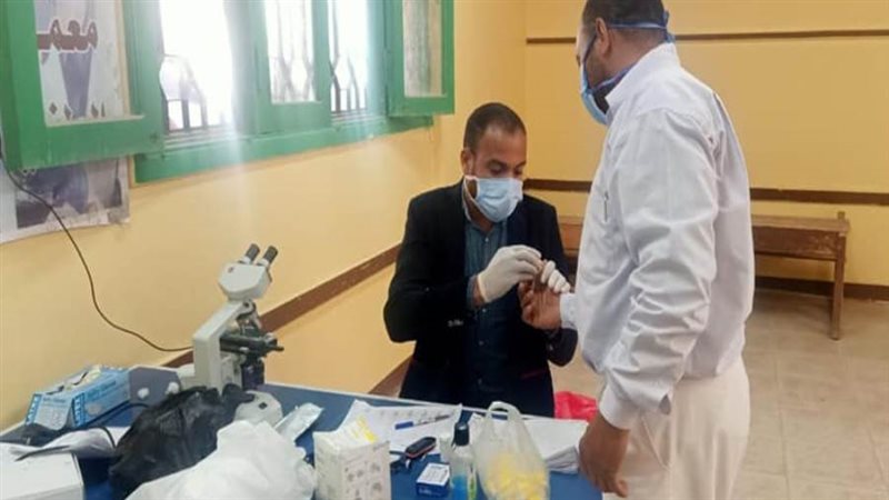 قافلة طبية بقرية