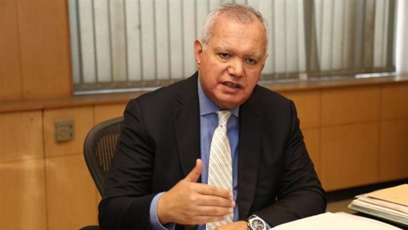 وزير الخارجية الأسبق