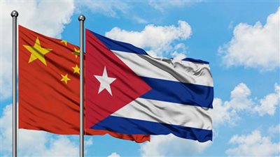 الصين وكوبا تجددان اتفاقية صحية لخمس سنوات أخرى