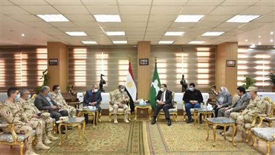 محافظ الشرقية يستقبل مدير سلاح المهندسين العسكريين  لمناقشة المشروع العمراني  